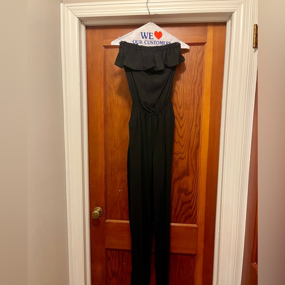Elegant Black Off-Shoulder Jumpsuit
